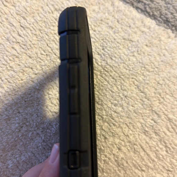 Otterbox iPhone 11 Pro Max Defender Series Screenless Edition - Picture 6 of 6